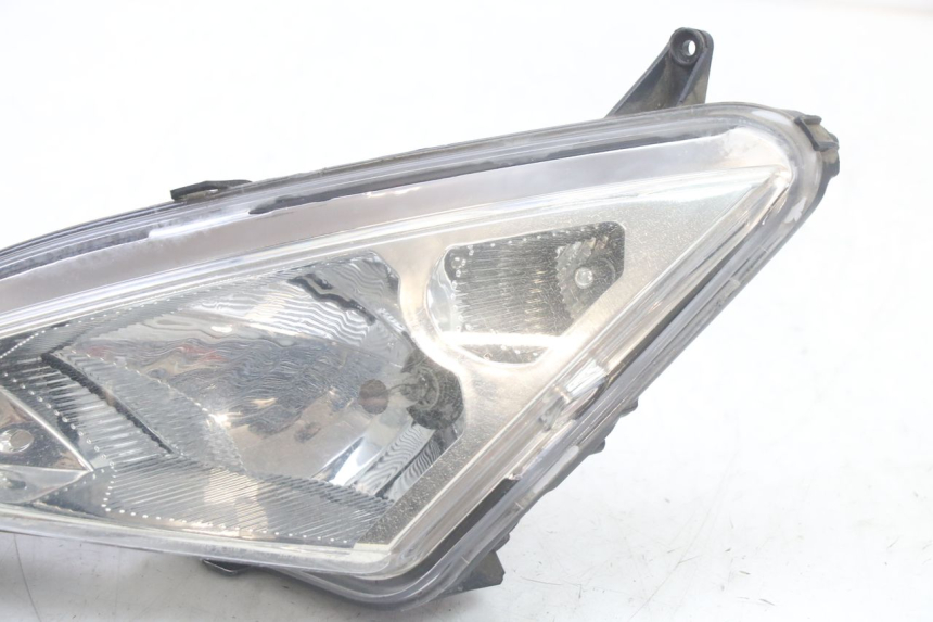 photo de FAROL DIANTEIRO ESQUERDO PEUGEOT SPEEDFIGHT 3 LC 2T 50 (2009 - 2015) - Zoom do estado de desgaste