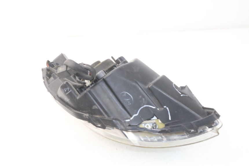 photo de FAROL DIANTEIRO ESQUERDO PEUGEOT SATELIS 300 (2012 - 2015) - Ampliação técnica