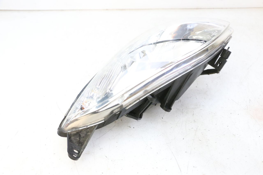 photo de FAROL DIANTEIRO ESQUERDO PEUGEOT SATELIS 125 (2013 - 2018) - Outro ângulo de visão