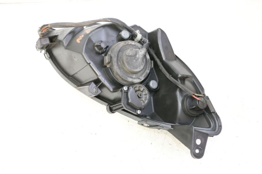 photo de FAROL DIANTEIRO ESQUERDO PEUGEOT SATELIS 125 (2013 - 2018) - Pontos de fixação
