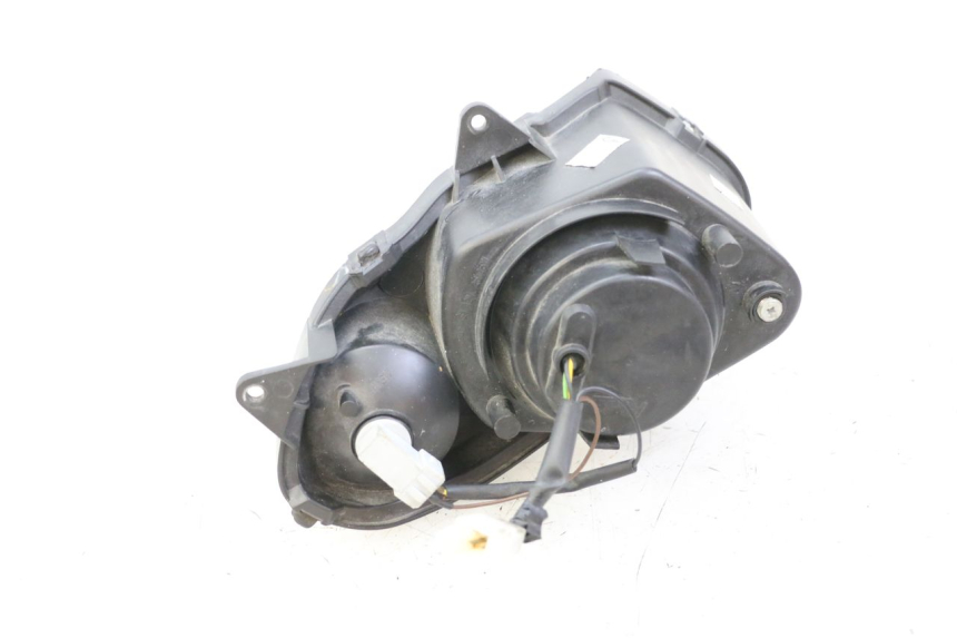 photo de FAROL DIANTEIRO ESQUERDO YAMAHA TZR 50 (2008 - 2016) - Outro ângulo de visão