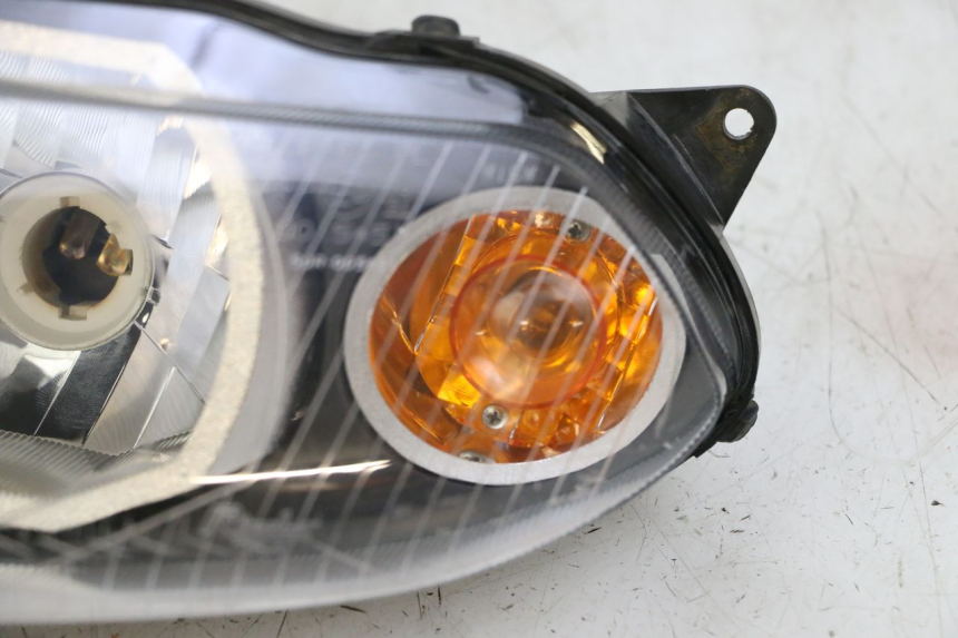 photo de FAROL DIANTEIRO ESQUERDO YAMAHA TZR 50 (2008 - 2016) - Vista geral