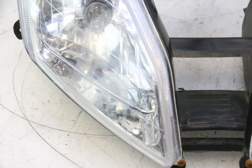 photo de FAROL DIANTEIRO VASTRO GP 2T 50 (2013 - 2017) - Vista do produto