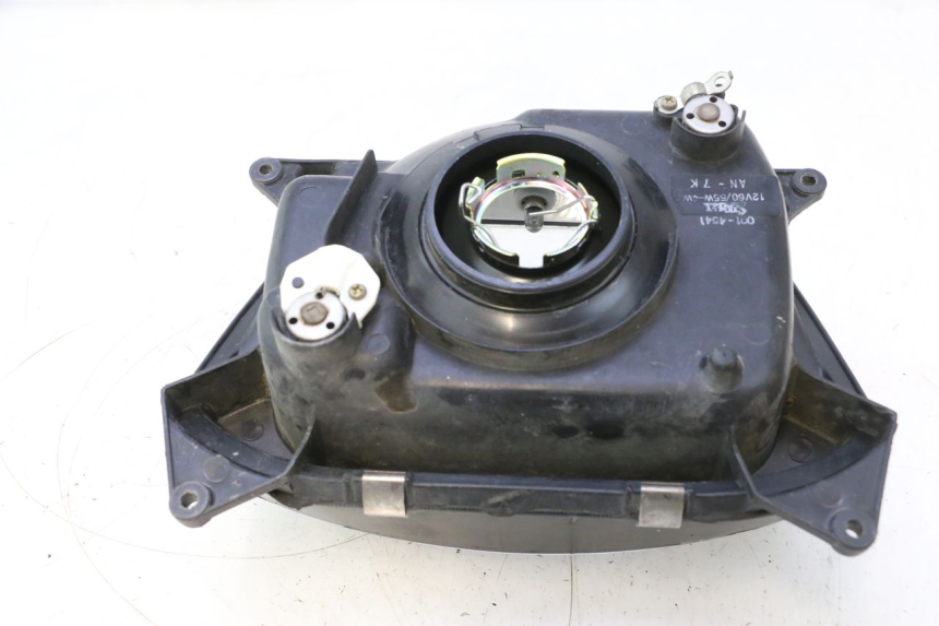 photo de FAROL DIANTEIRO KAWASAKI GPX F ZX750F 750 (1986 - 1990) - Estado da superfície