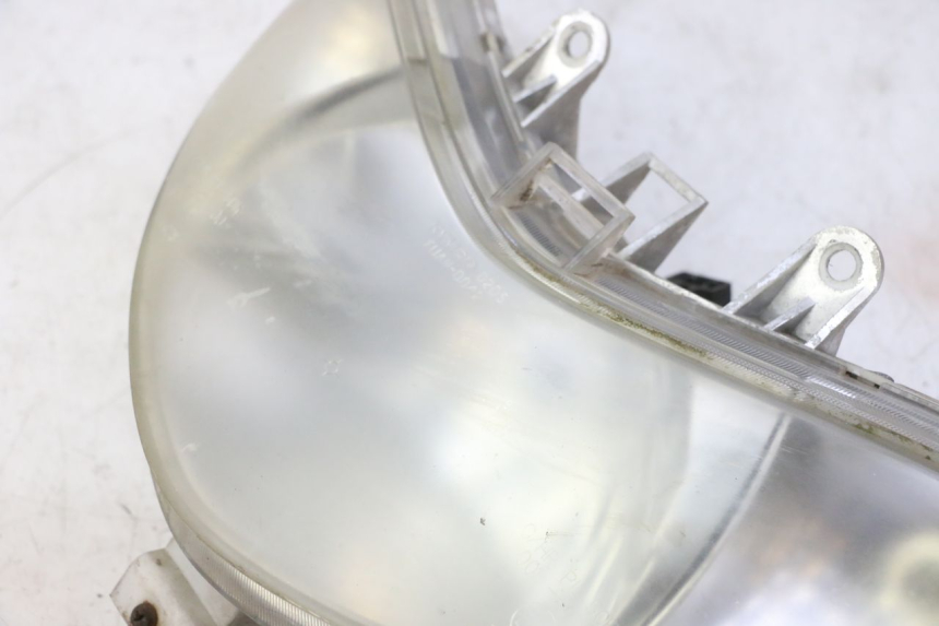 photo de FAROL DIANTEIRO KYMCO GRAND DINK 125 (2002 - 2007) - Vista de perto
