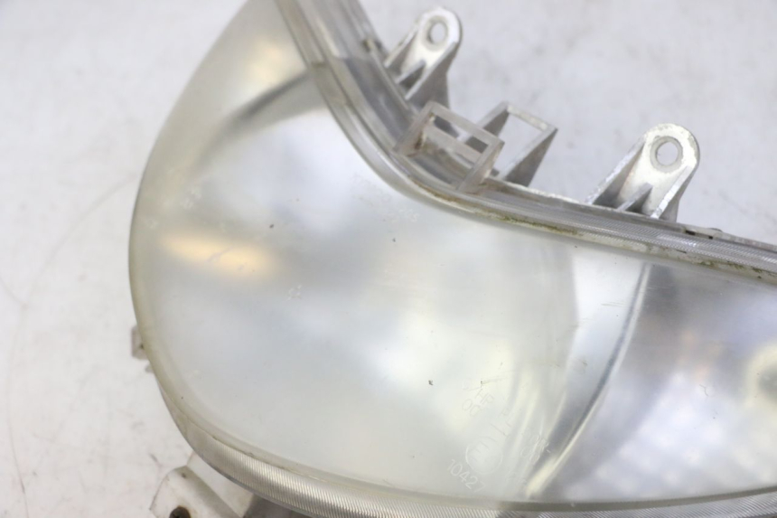 photo de FAROL DIANTEIRO KYMCO GRAND DINK 125 (2002 - 2007) - Zoom do estado de desgaste
