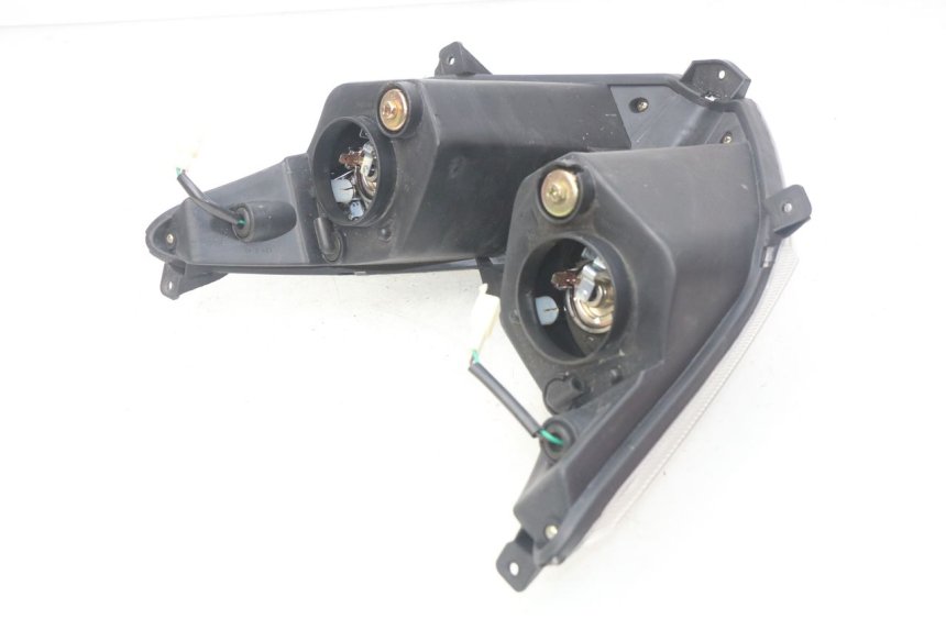 photo de FAROL DIANTEIRO TNT MOTOR GRIDO 2T 50 (2010 - 2019) - Vista geral