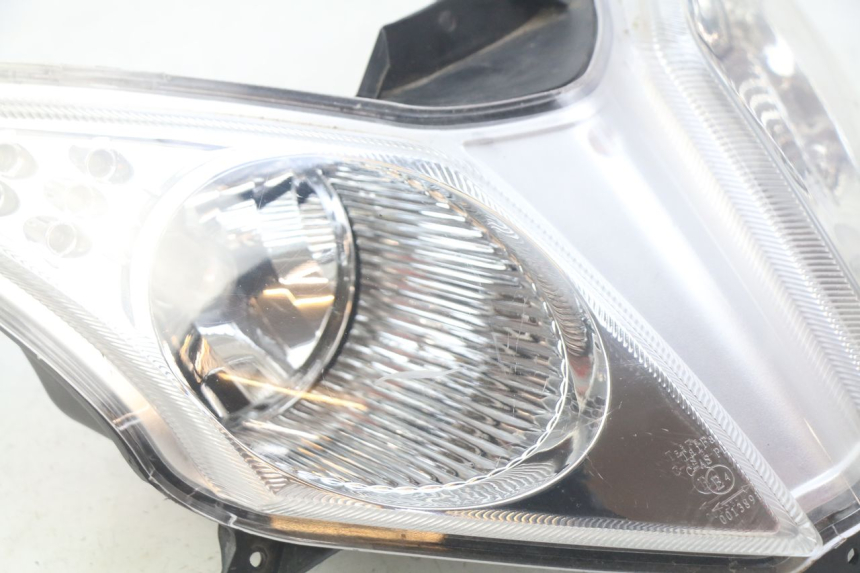 photo de FAROL DIANTEIRO TNT MOTOR GRIDO 2T 50 (2010 - 2019) - Marcações e referências