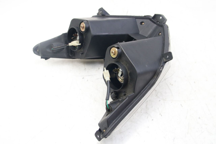 photo de FAROL DIANTEIRO TNT MOTOR GRIDO 2T 50 (2010 - 2019) - Ampliação técnica