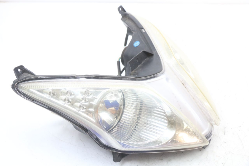photo de FAROL DIANTEIRO TNT MOTOR GRIDO 2T 50 (2010 - 2019) - Zoom do estado de desgaste