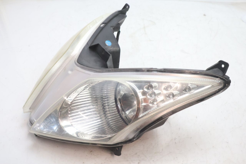 photo de FAROL DIANTEIRO TNT MOTOR GRIDO 2T 50 (2010 - 2019) - Zoom do estado de desgaste