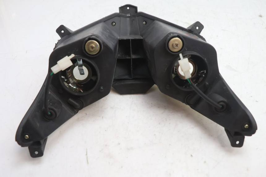 photo de FAROL DIANTEIRO TNT MOTOR GRIDO 2T 50 (2010 - 2019) - Pontos de fixação