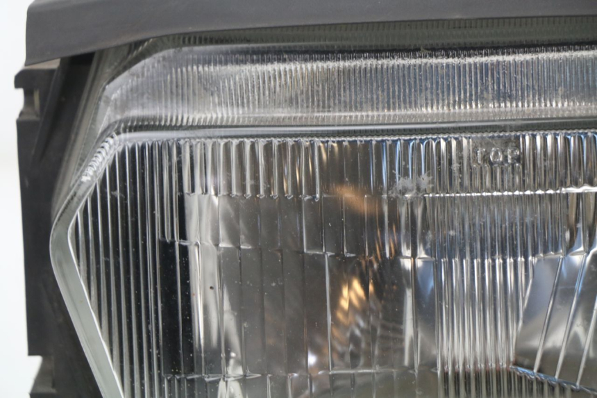 photo de FAROL DIANTEIRO SUZUKI GSXF GSX F 600 (1988 - 1997) - Estado da superfície