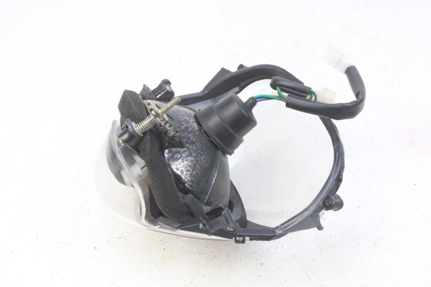 photo de FAROL DIANTEIRO EUROCKA GTR-C 50 (2012 - 2021) - Detalhe da peça