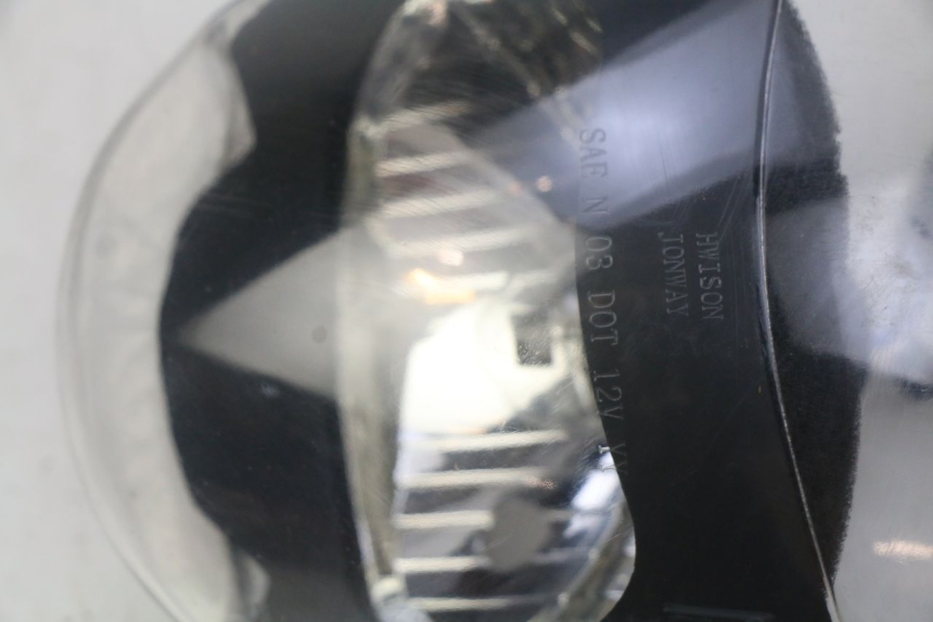 photo de FAROL DIANTEIRO EUROCKA GTR-C 50 (2012 - 2021) - Outro ângulo de visão