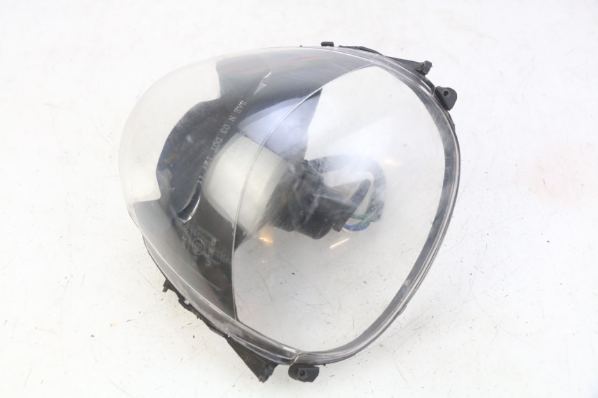 photo de FAROL DIANTEIRO EUROCKA GTR-C 50 (2012 - 2021) - Estado da superfície
