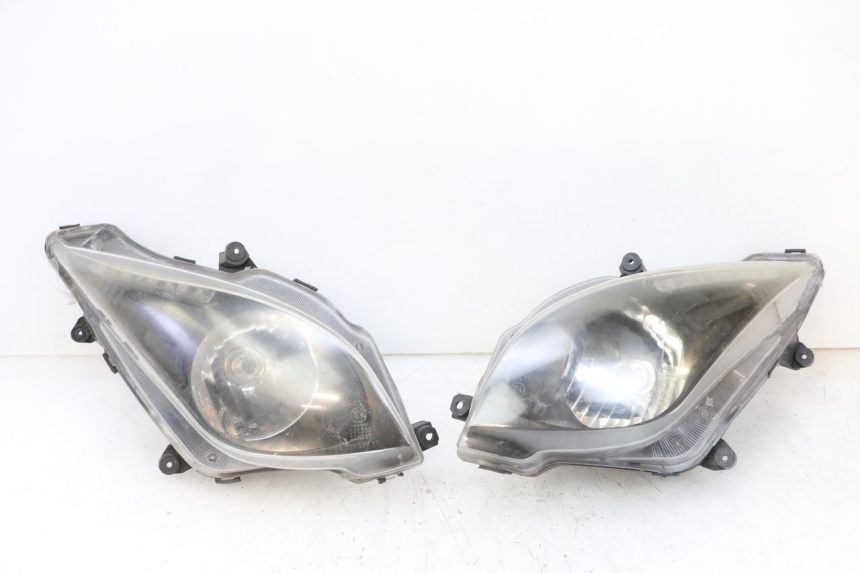 photo de FAROL DIANTEIRO JM MOTORS GTS 125 (2015 - 2019) - Vista principal