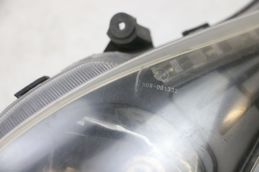 photo de FAROL DIANTEIRO JM MOTORS GTS 125 (2015 - 2019) - Marcações e referências