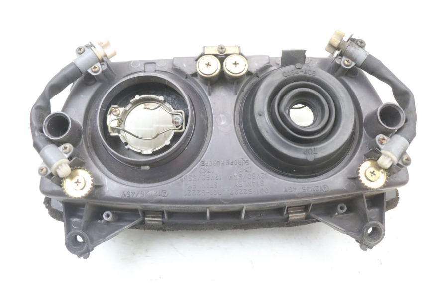 photo de FAROL DIANTEIRO HONDA CBR F 1000 (1993 - 1996) - Detalhes característicos