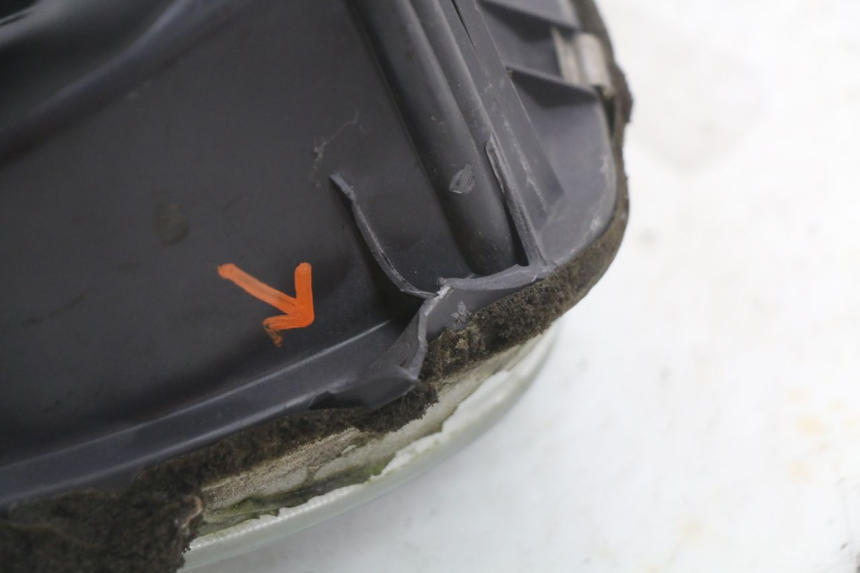 photo de FAROL DIANTEIRO HONDA CBR F 1000 (1993 - 1996) - Vista de perto