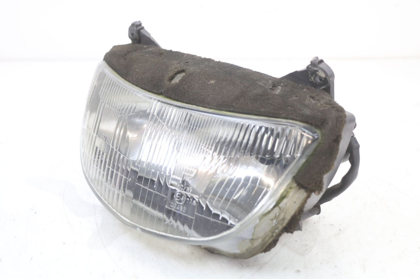 photo de FAROL DIANTEIRO HONDA CBR F 1000 (1993 - 1996) - Outro ângulo de visão