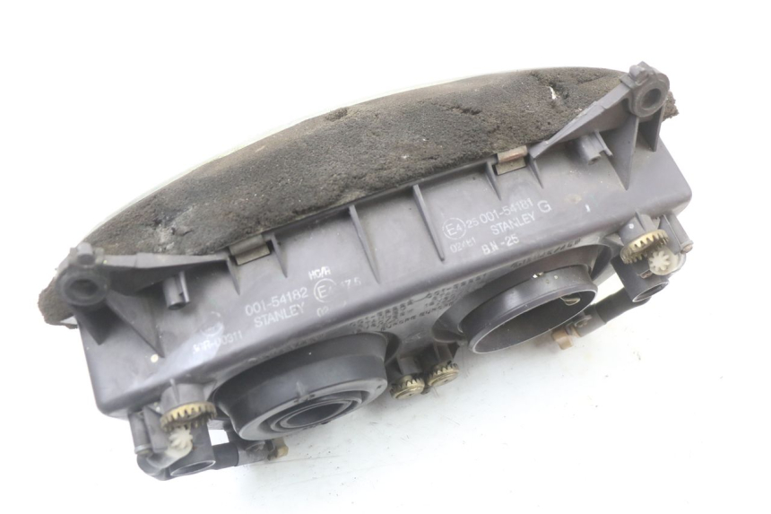 photo de FAROL DIANTEIRO HONDA CBR F 1000 (1993 - 1996) - Marcações e referências