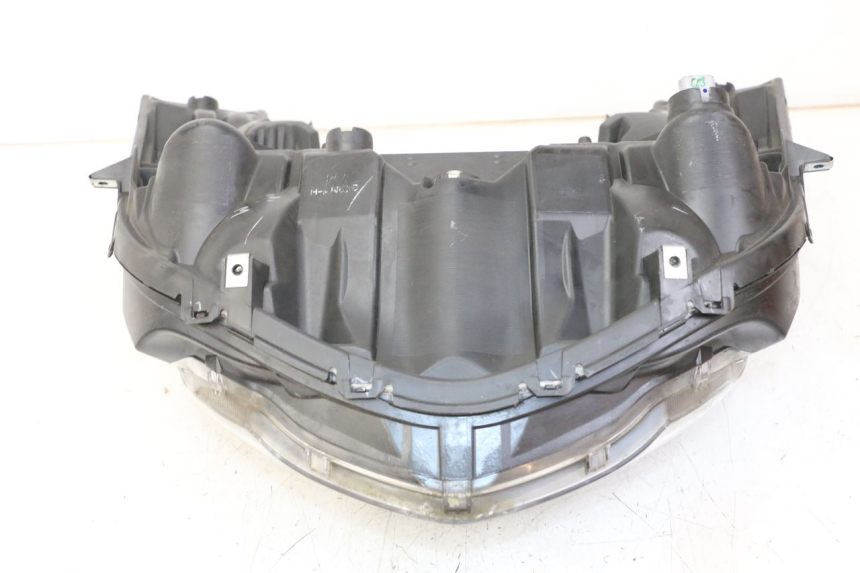 photo de FAROL DIANTEIRO HONDA FORZA 125 (2021 - 2025) - Zoom do estado de desgaste