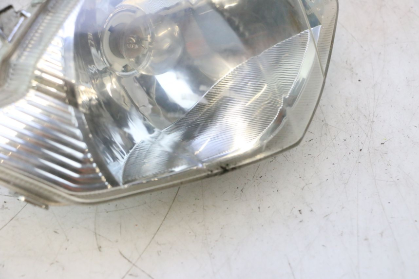 photo de FAROL DIANTEIRO RIDE JUMP 2T 50 (2012 - 2017) - Estado da superfície