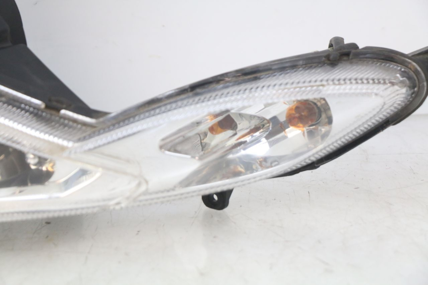 photo de FAROL DIANTEIRO PEUGEOT KISBEE 2T 50 (2010 - 2017) - Estado da superfície
