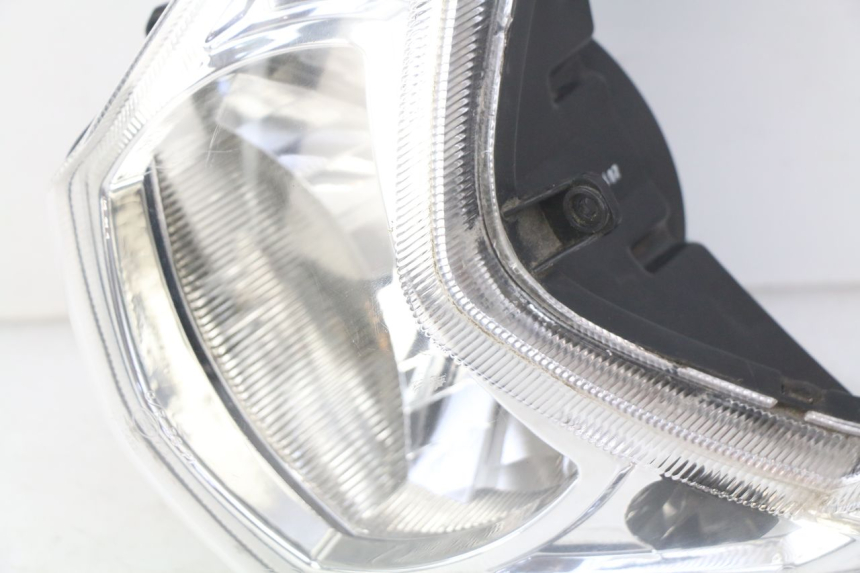 photo de FAROL DIANTEIRO PEUGEOT KISBEE 2T 50 (2010 - 2017) - Peça verificada