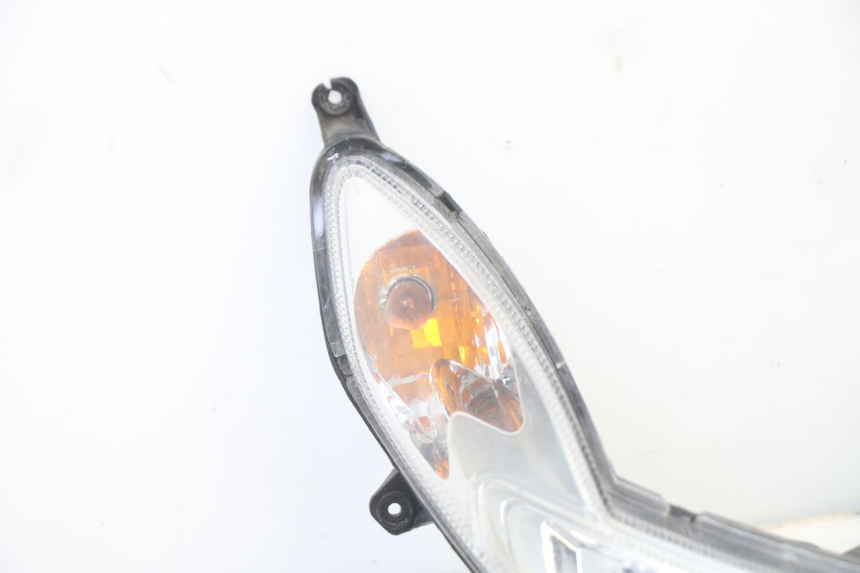 photo de FAROL DIANTEIRO PEUGEOT KISBEE 2T 50 (2018 - 2022) - Detalhe da peça