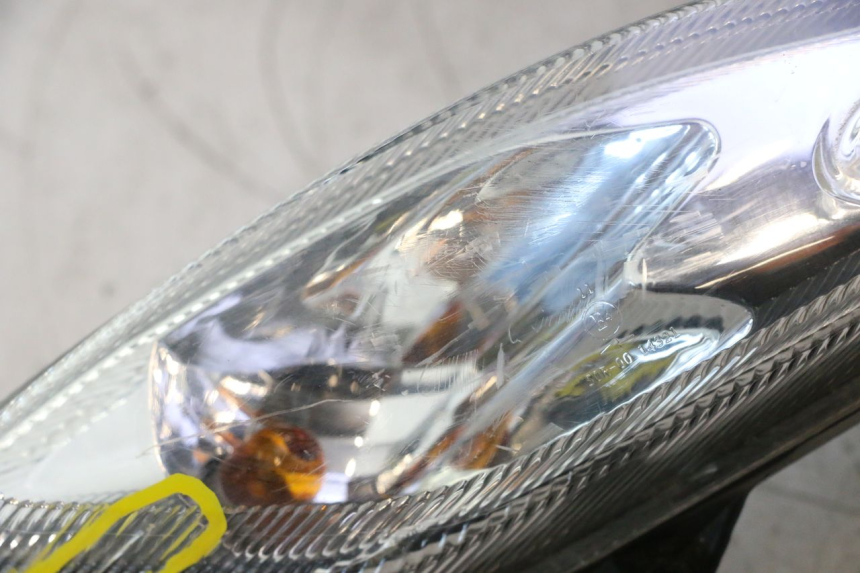 photo de FAROL DIANTEIRO PEUGEOT KISBEE 2T 50 (2010 - 2017) - Vista geral