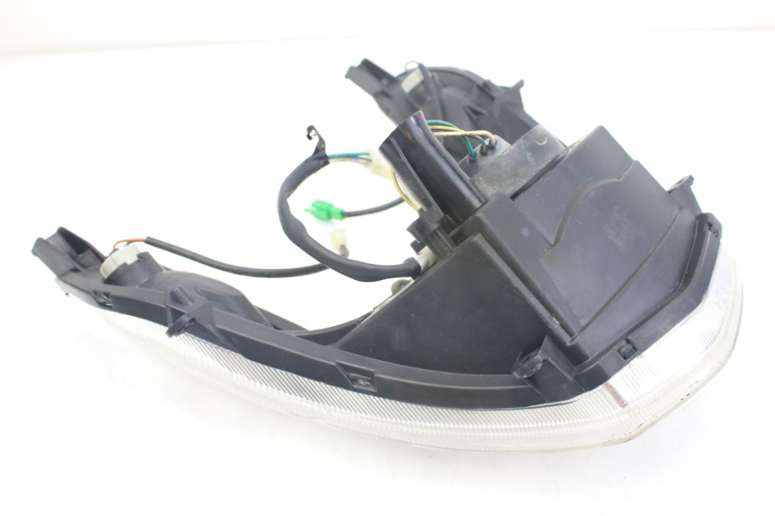 photo de FAROL DIANTEIRO PEUGEOT KISBEE 4T 50 (2010 - 2017) - Detalhe da peça