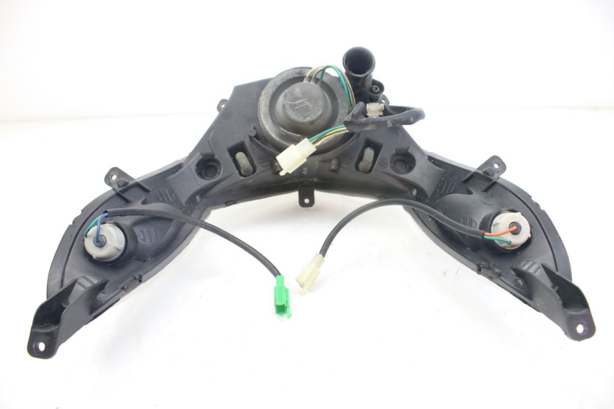 photo de FAROL DIANTEIRO PEUGEOT KISBEE 4T 50 (2010 - 2017) - Outro ângulo de visão