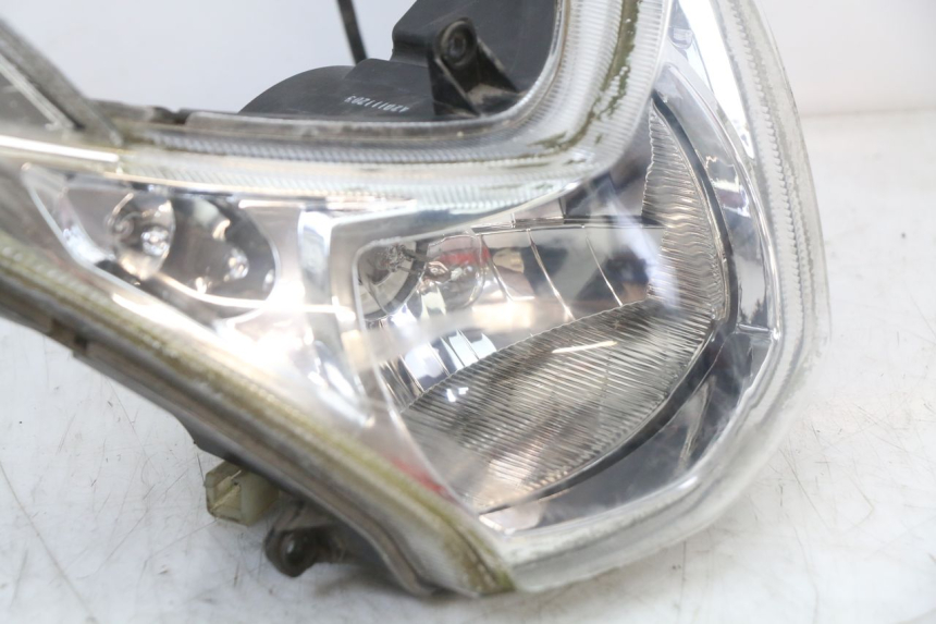 photo de FAROL DIANTEIRO PEUGEOT KISBEE 4T 50 (2010 - 2017) - Peça verificada