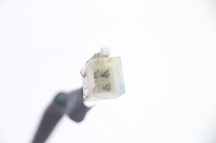photo de FAROL DIANTEIRO PEUGEOT KISBEE 4T 50 (2018 - 2022) - Vista de perto