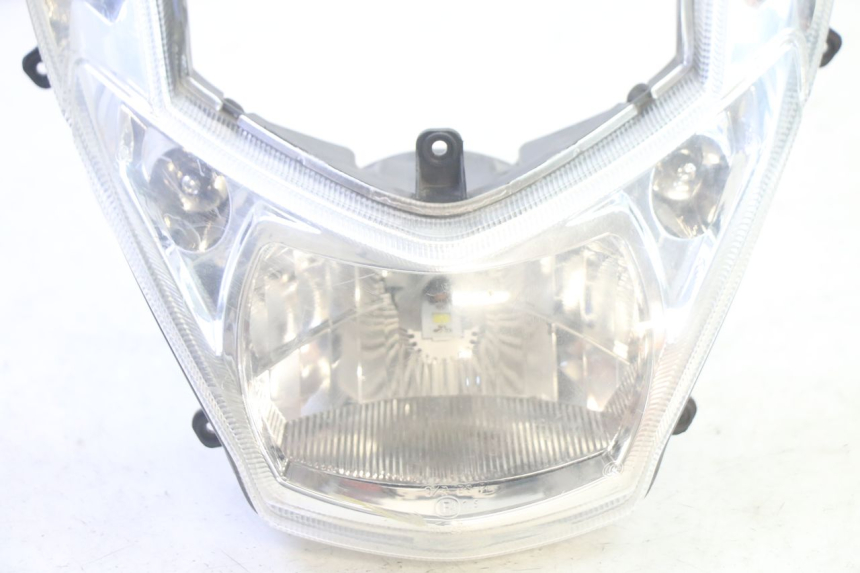 photo de FAROL DIANTEIRO PEUGEOT KISBEE 4T 50 (2018 - 2022) - Pontos de fixação