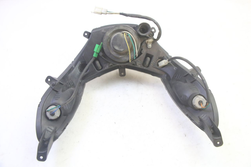 photo de FAROL DIANTEIRO PEUGEOT KISBEE 4T 50 (2010 - 2017) - Marcações e referências