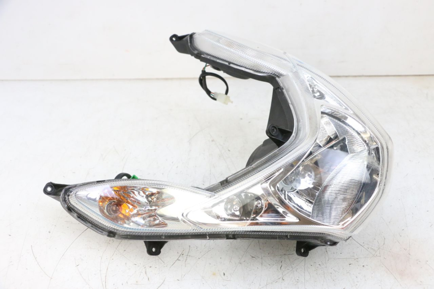 photo de FAROL DIANTEIRO PEUGEOT KISBEE 4T 50 (2010 - 2017) - Inspeção visual