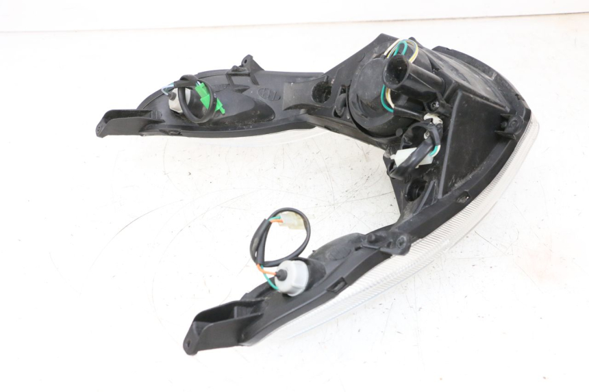 photo de FAROL DIANTEIRO PEUGEOT KISBEE 4T 50 (2010 - 2017) - Vista geral
