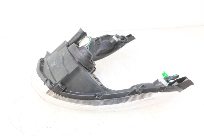 photo de FAROL DIANTEIRO PEUGEOT KISBEE 4T 50 (2023 - 2026) - Detalhe da peça