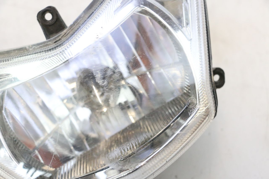 photo de FAROL DIANTEIRO PEUGEOT KISBEE 4T 50 (2023 - 2026) - Zoom de qualidade
