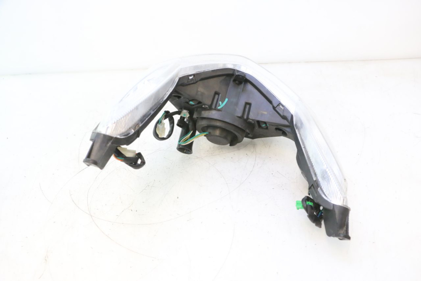 photo de FAROL DIANTEIRO PEUGEOT KISBEE 4T 50 (2023 - 2026) - Marcações e referências