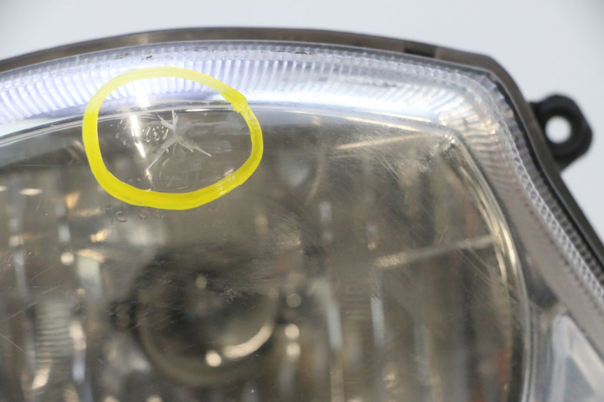 photo de FAROL DIANTEIRO PEUGEOT KISBEE 4T 50 (2018 - 2022) - Detalhes característicos