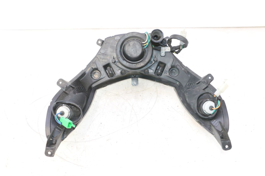 photo de FAROL DIANTEIRO PEUGEOT KISBEE 4T 50 (2018 - 2022) - Inspeção visual