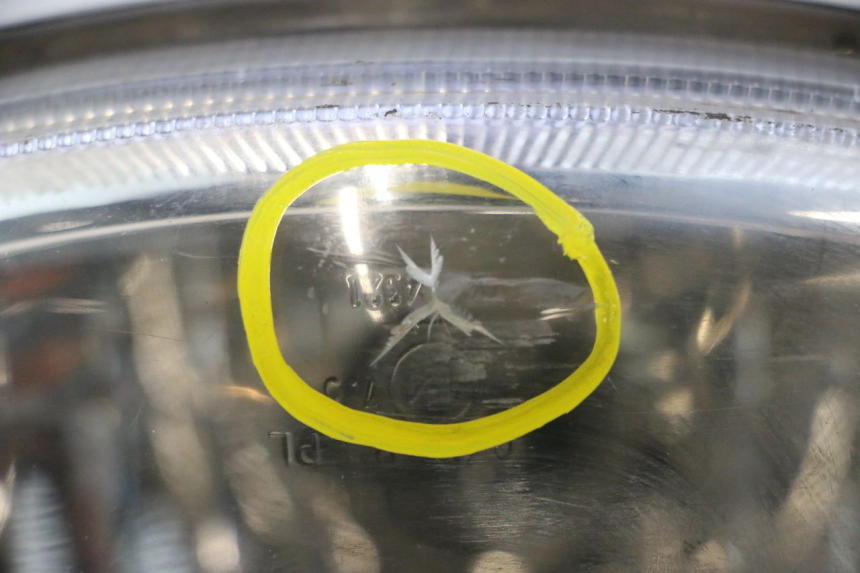 photo de FAROL DIANTEIRO PEUGEOT KISBEE 4T 50 (2018 - 2022) - Zoom de qualidade