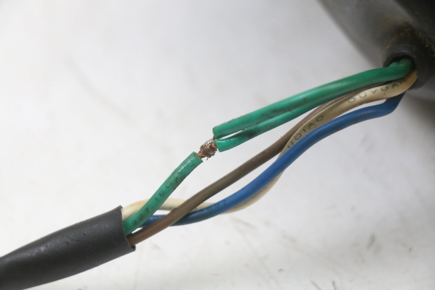 photo de FAROL DIANTEIRO ORCAL KITE 4T 50 (2019 - 2023) - Pontos de fixação
