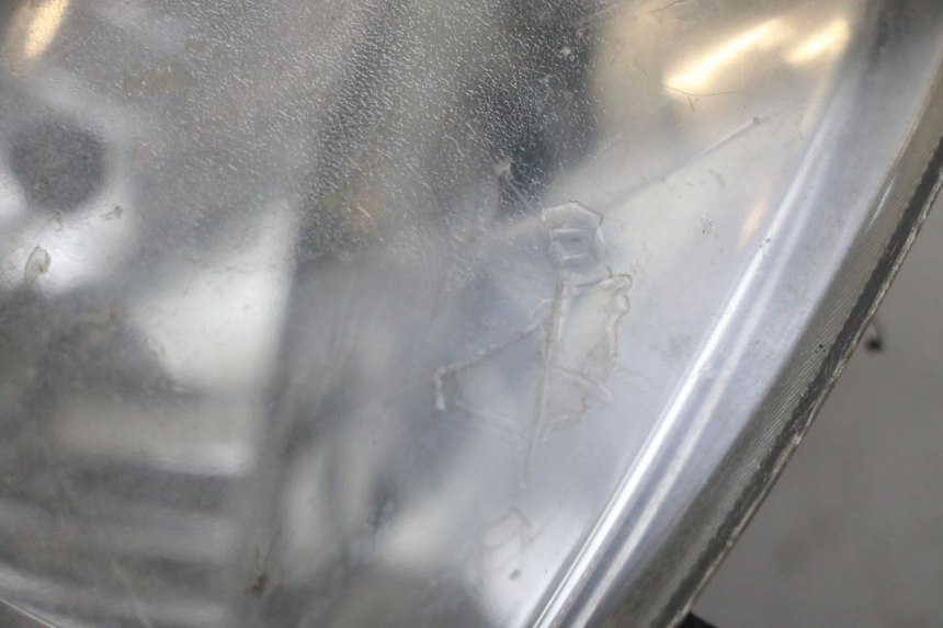 photo de FAROL DIANTEIRO KYMCO DINK 4T 50 (2007 - 2018) - Inspeção visual