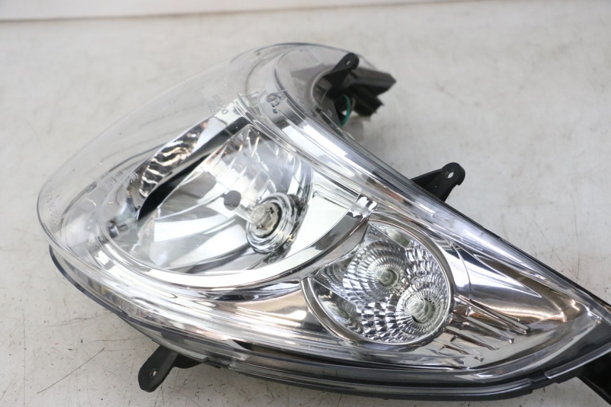 photo de FAROL DIANTEIRO KYMCO XCITING 500 (2007 - 2010) - Pontos de fixação