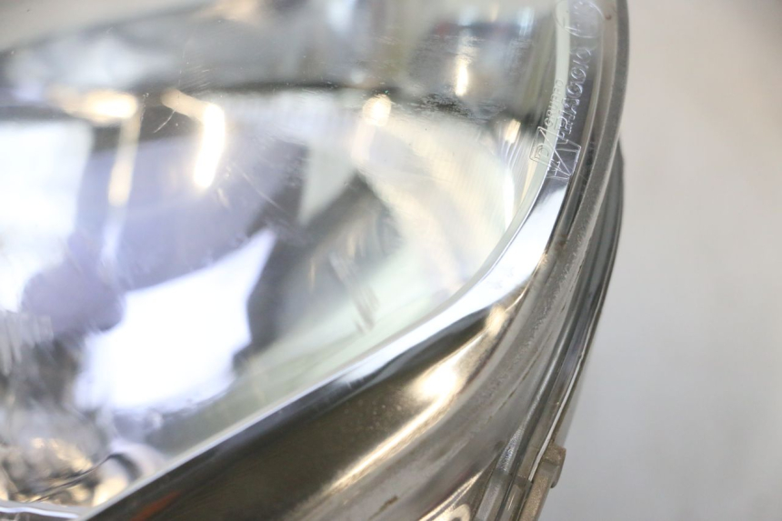 photo de FAROL DIANTEIRO PIAGGIO LIBERTY IGET 4T 50 (2015 - 2020) - Zoom do estado de desgaste